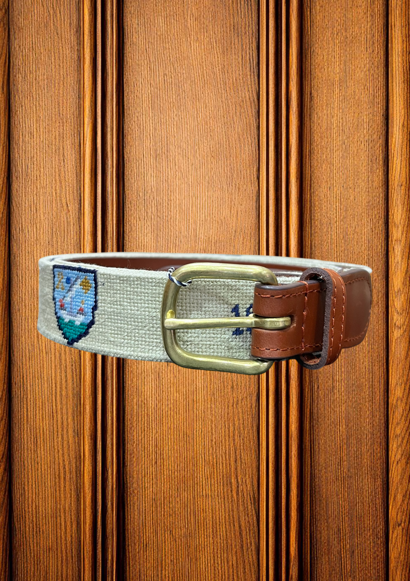 Hole Names, Logo and Date Belt