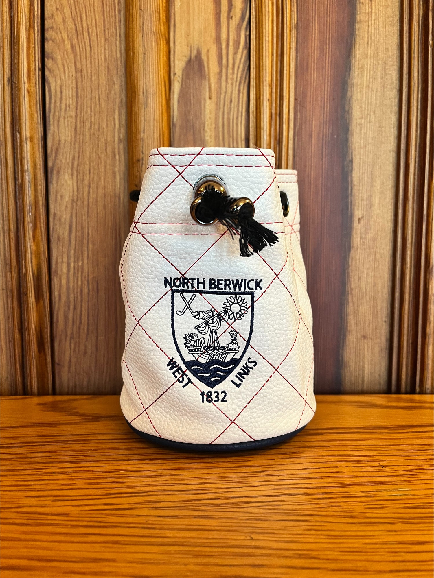 Elite Tote Bag White/Navy/Red Quilt