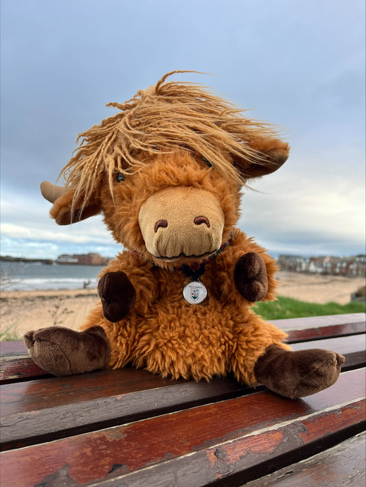 Highland Cow Headcover With Collar